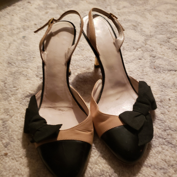 Classic MaryJane Holiday Shoe Guiseppi Zinotti Tan w/ Blk Patent Heel& Bow Sz:37 - Picture 5 of 8